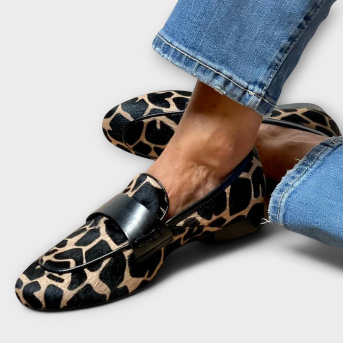Paula - Sharp Style Loafer
