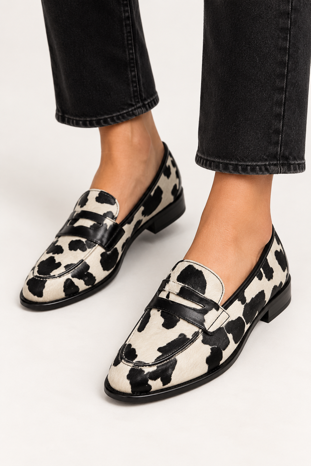 Elise Minimalist Loafer with Cowhide Pattern