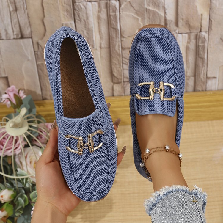 Women's Round Toe Slip On Loafers With Buckle Decor