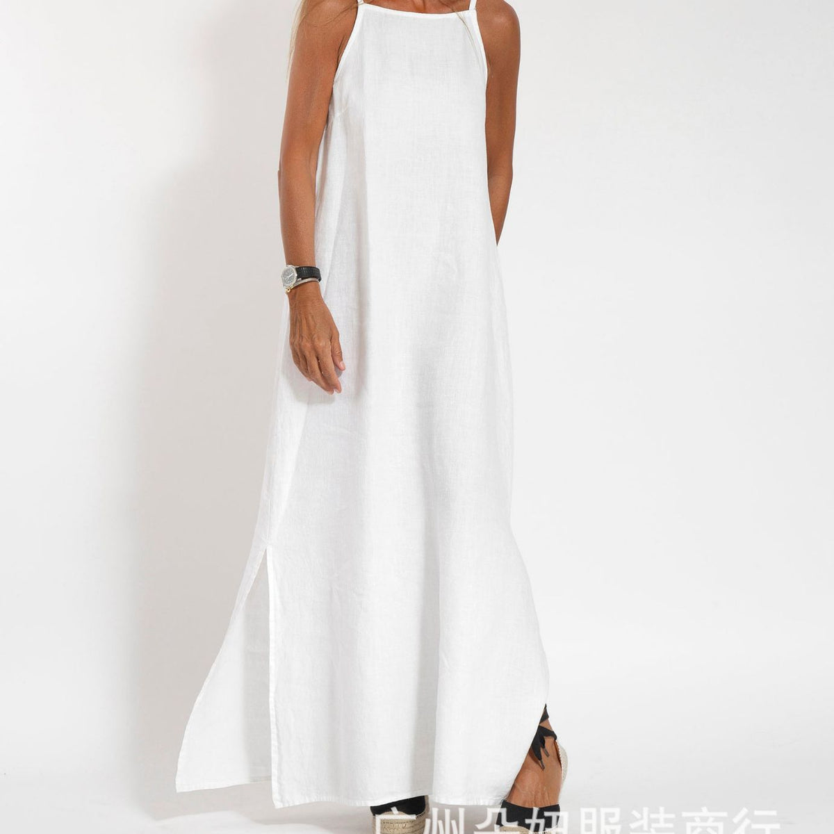 Minimalist Straps Maxi Dress