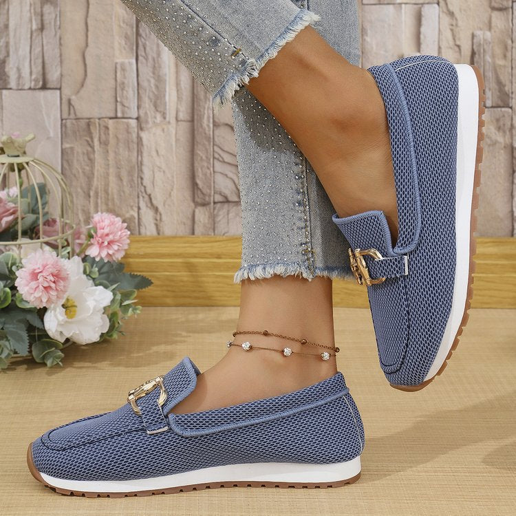Women's Round Toe Slip On Loafers With Buckle Decor
