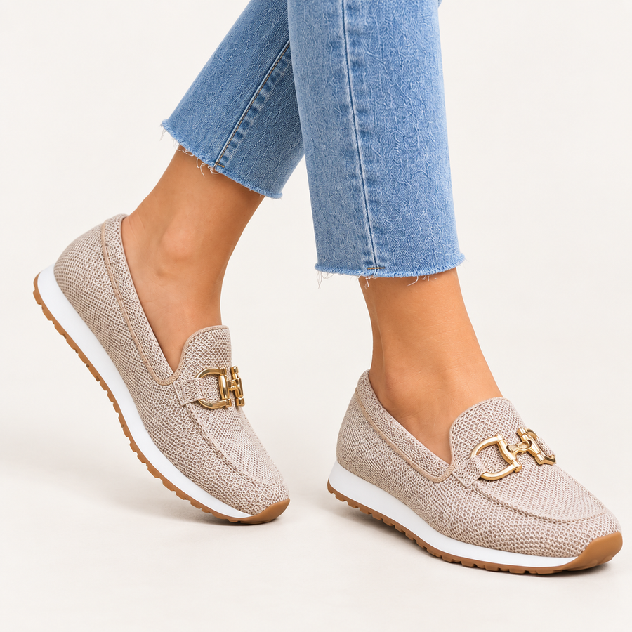 Women's Round Toe Slip On Loafers With Buckle Decor