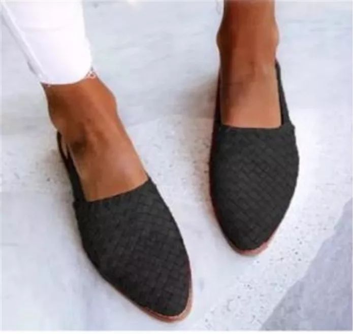 Ismeris Versatile Braided Pointed Sandals