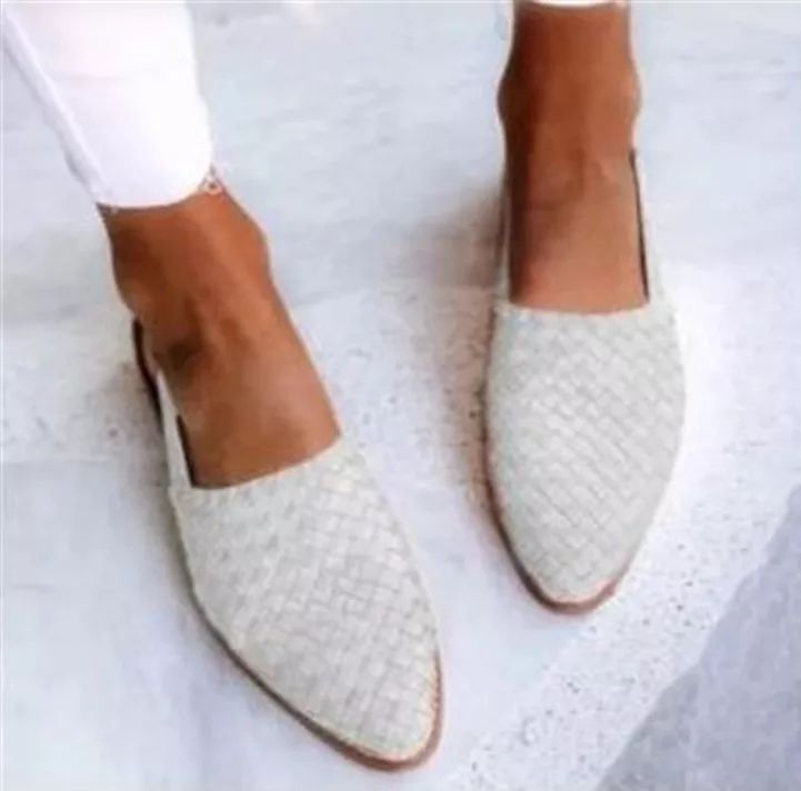 Ismeris Versatile Braided Pointed Sandals