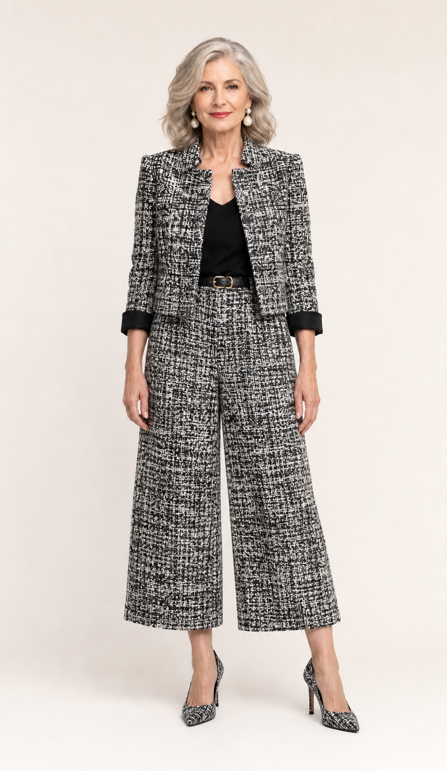 Lucia Sophisticated and Versatile Set